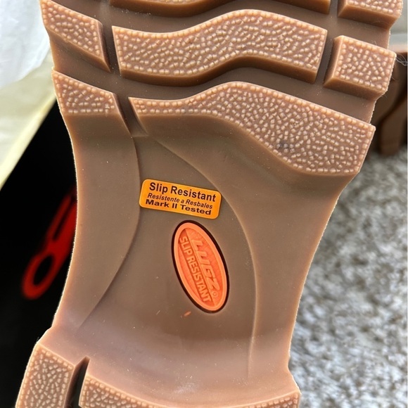 NWT Lugz Flexastride Memory Foam Comfort Insole Faux Fur Fashion Boot Size 10 - Picture 3 of 8